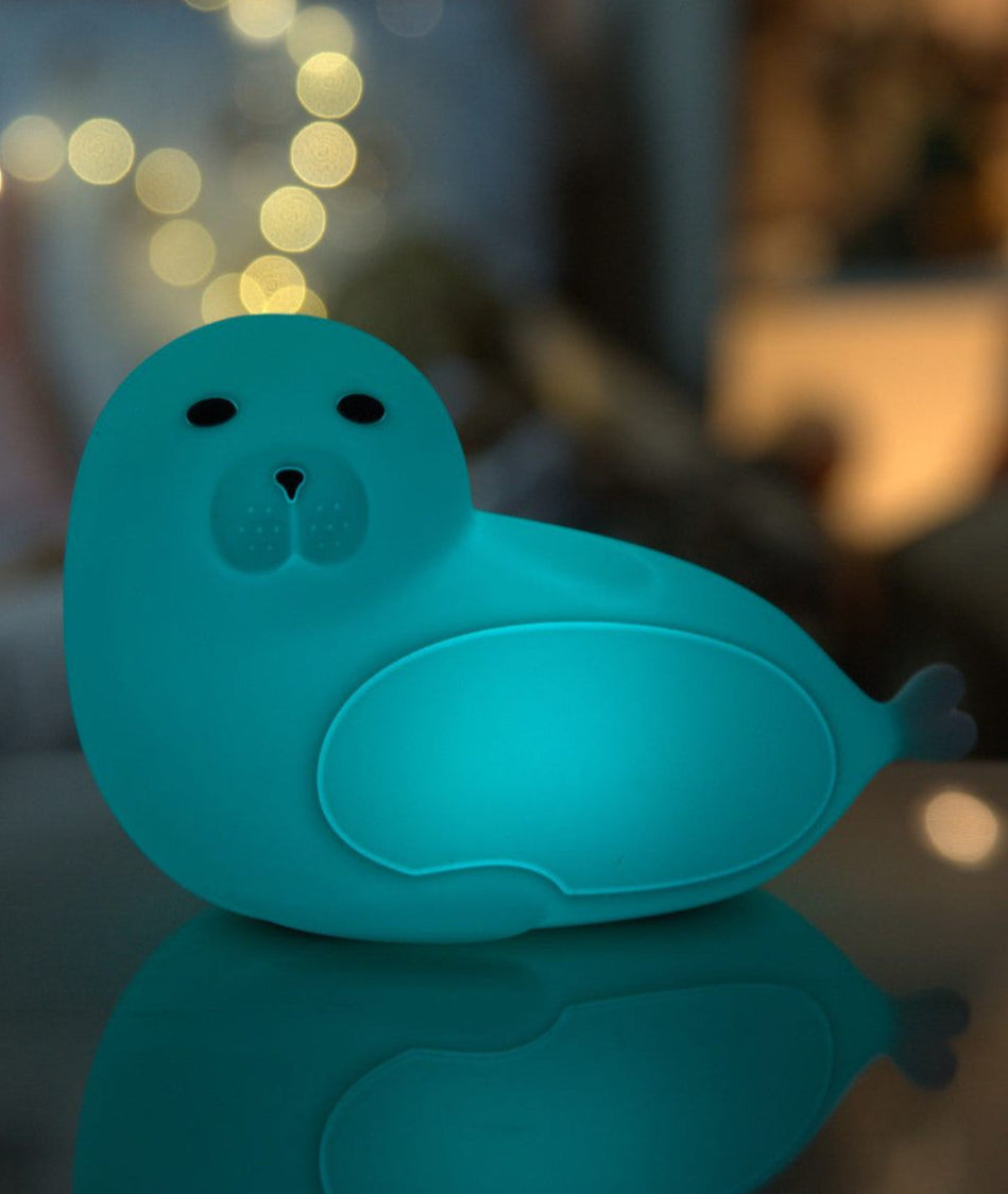 Seal Silicone Lamp with Remote - White
