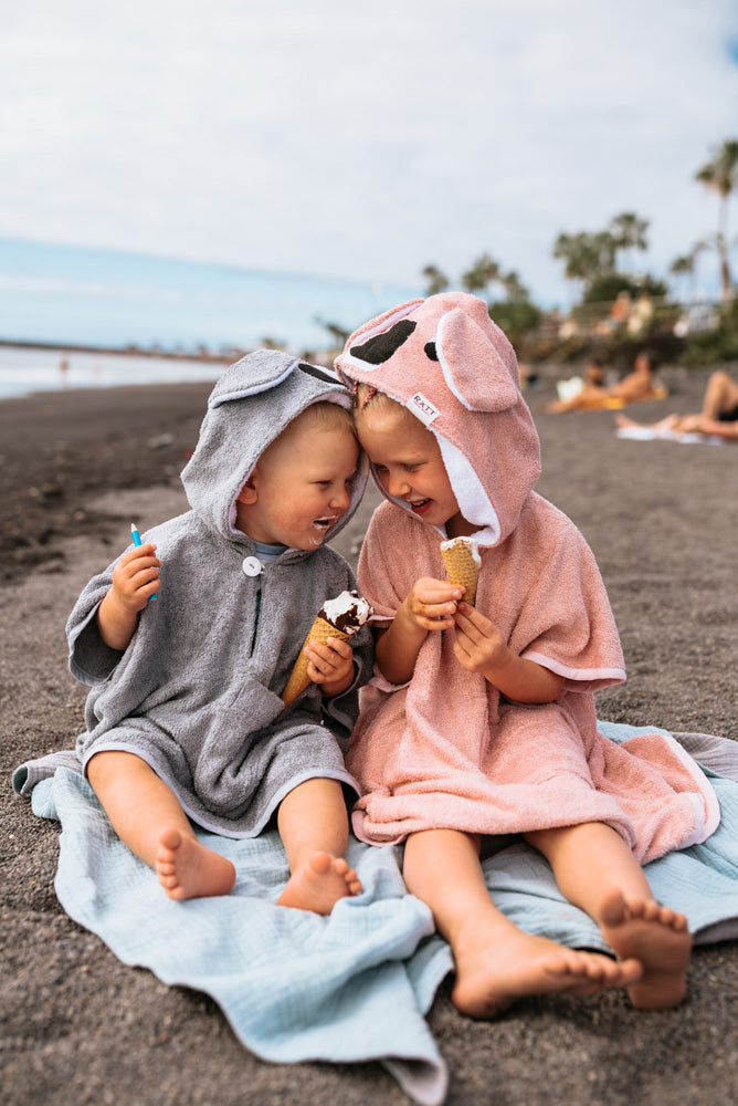 Kids' Clothing