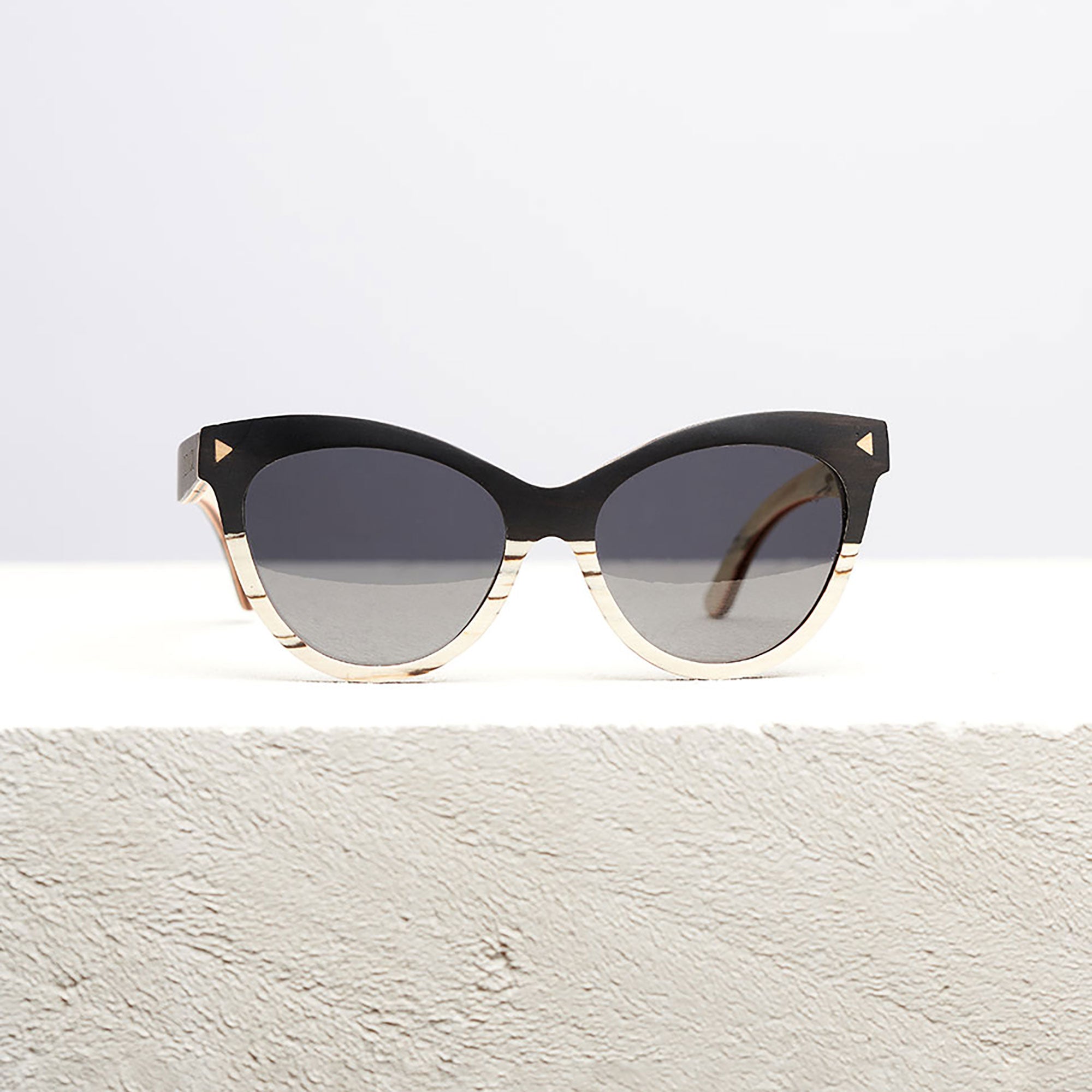 French Séduction – Holzsonnenbrille für Damen
